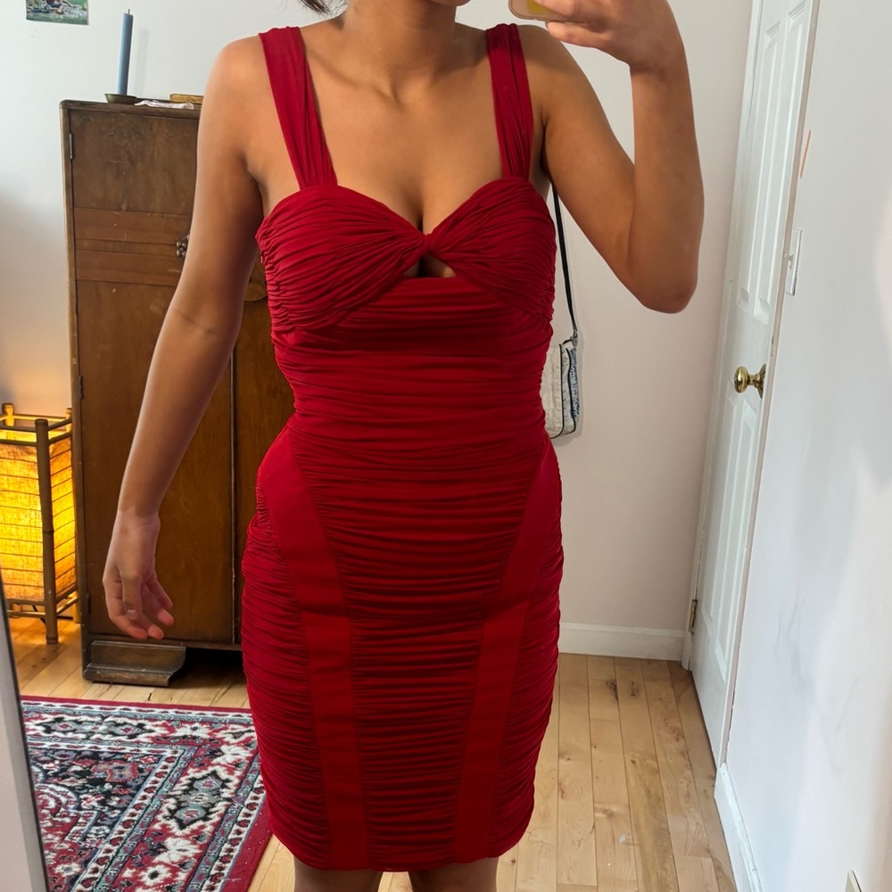 Elegant Red Sleeveless Dress